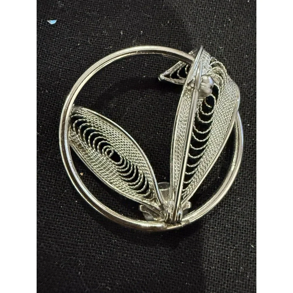 Vintage Mid Century Filigree Wreath Brooch Black Stone Pin Silver Tone  1” Appro